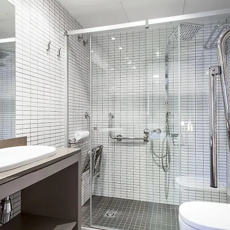 Otel Acta Laumon Barselona