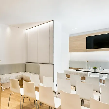 Hotel Acta Laumon
