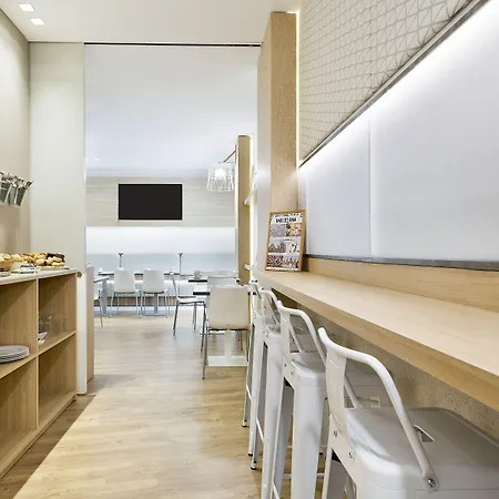 酒店 Acta Laumon