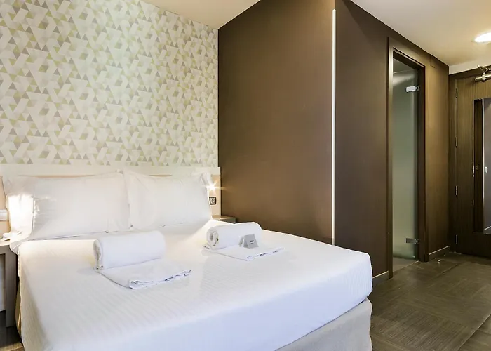 Acta Laumon 酒店 3*