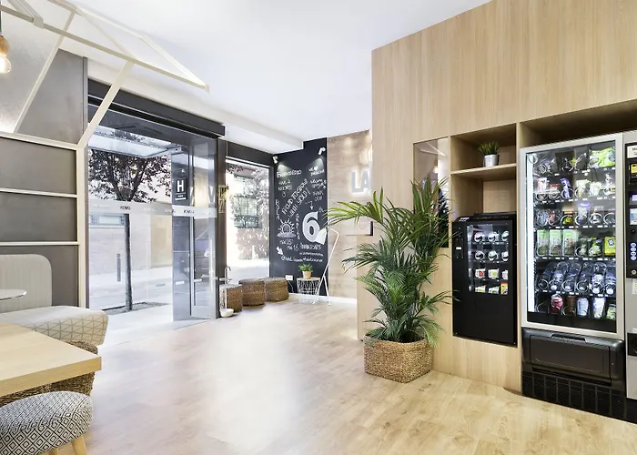 酒店 Acta Laumon 3*