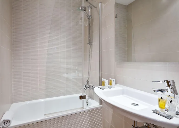 酒店 Acta Laumon 3*