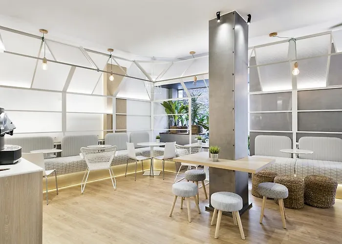 Acta Laumon 酒店 3*