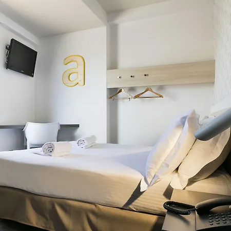 Acta Laumon Hotel 3*