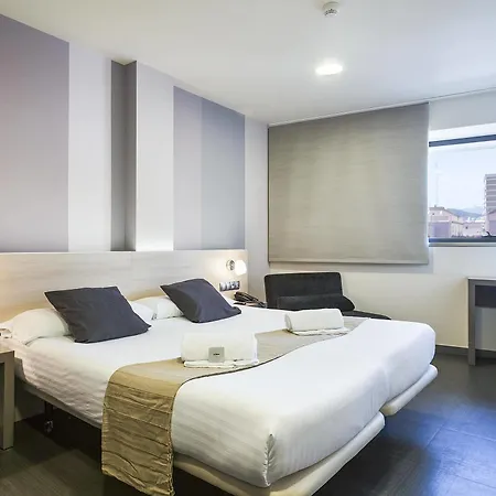 Hotel Laumon 3*